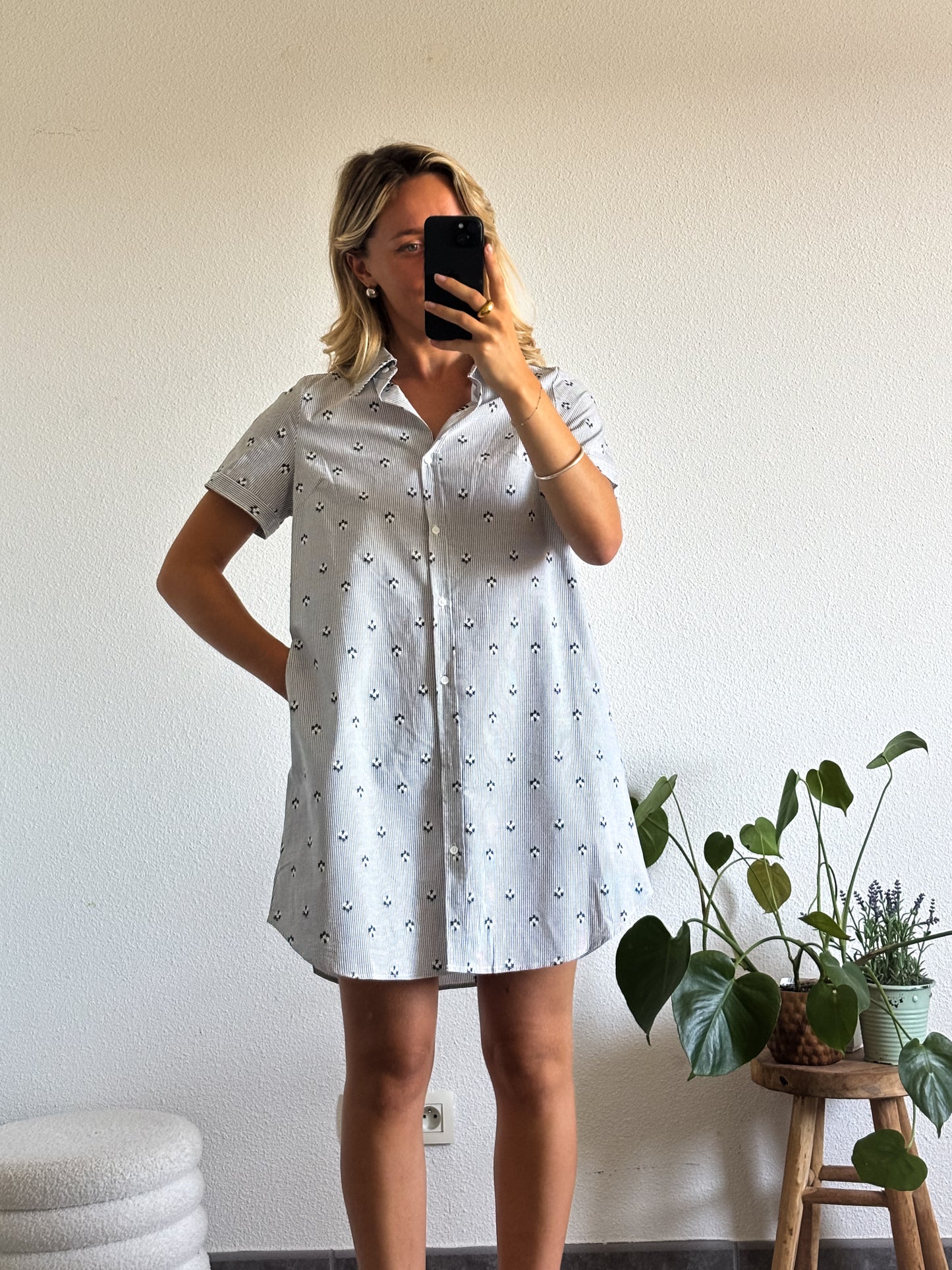 ROBE ERICA