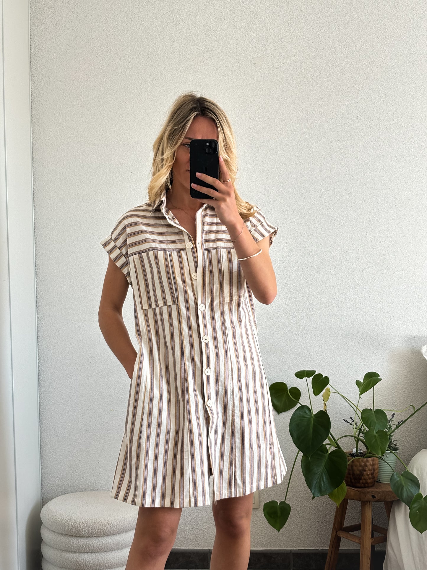 ROBE ANA