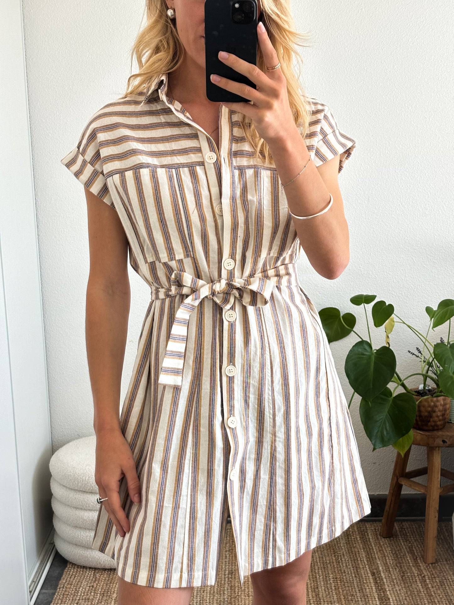 ROBE ANA