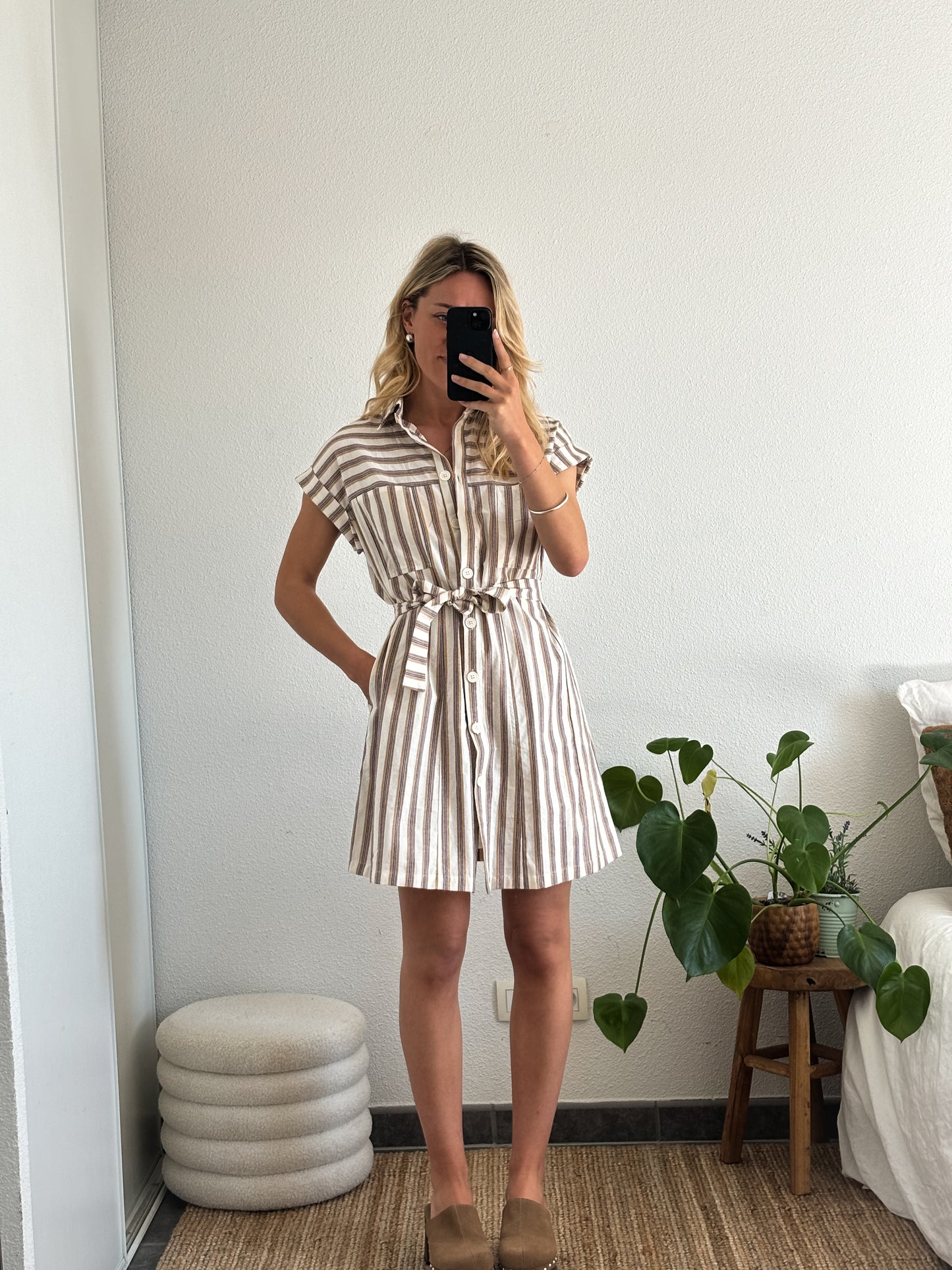 ROBE ANA