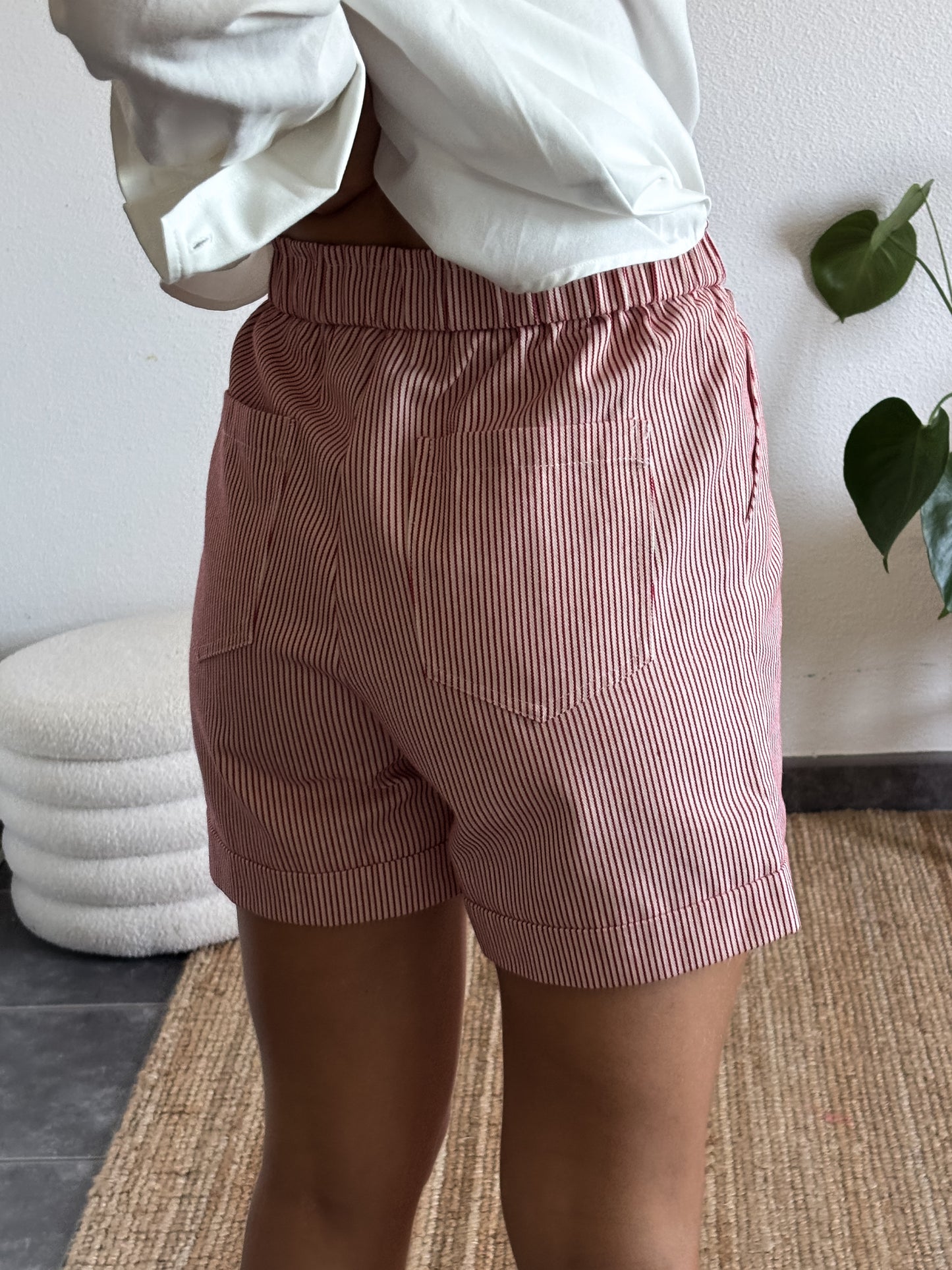 SHORT ADAM - ROUGE