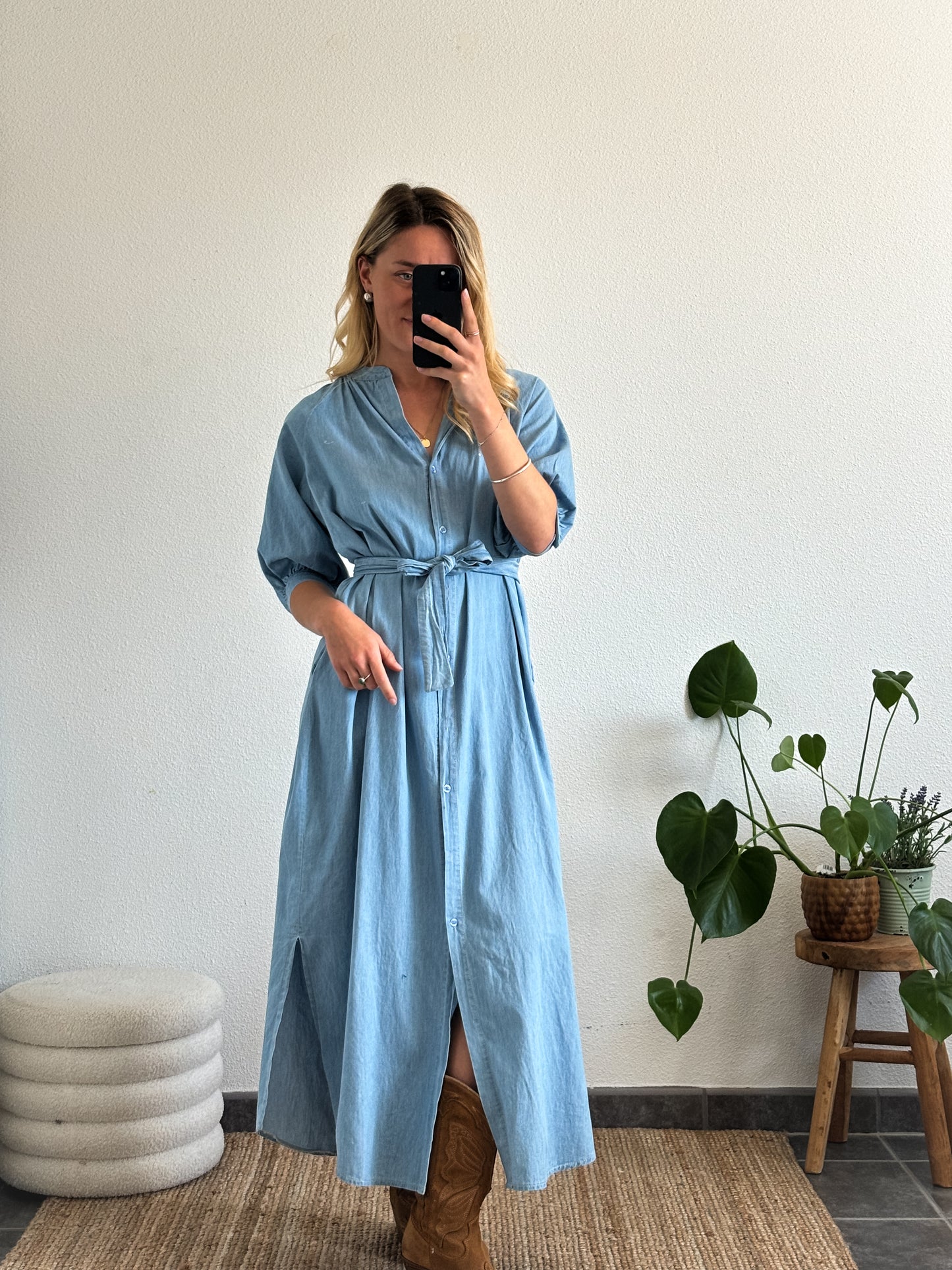 ROBE MANOA